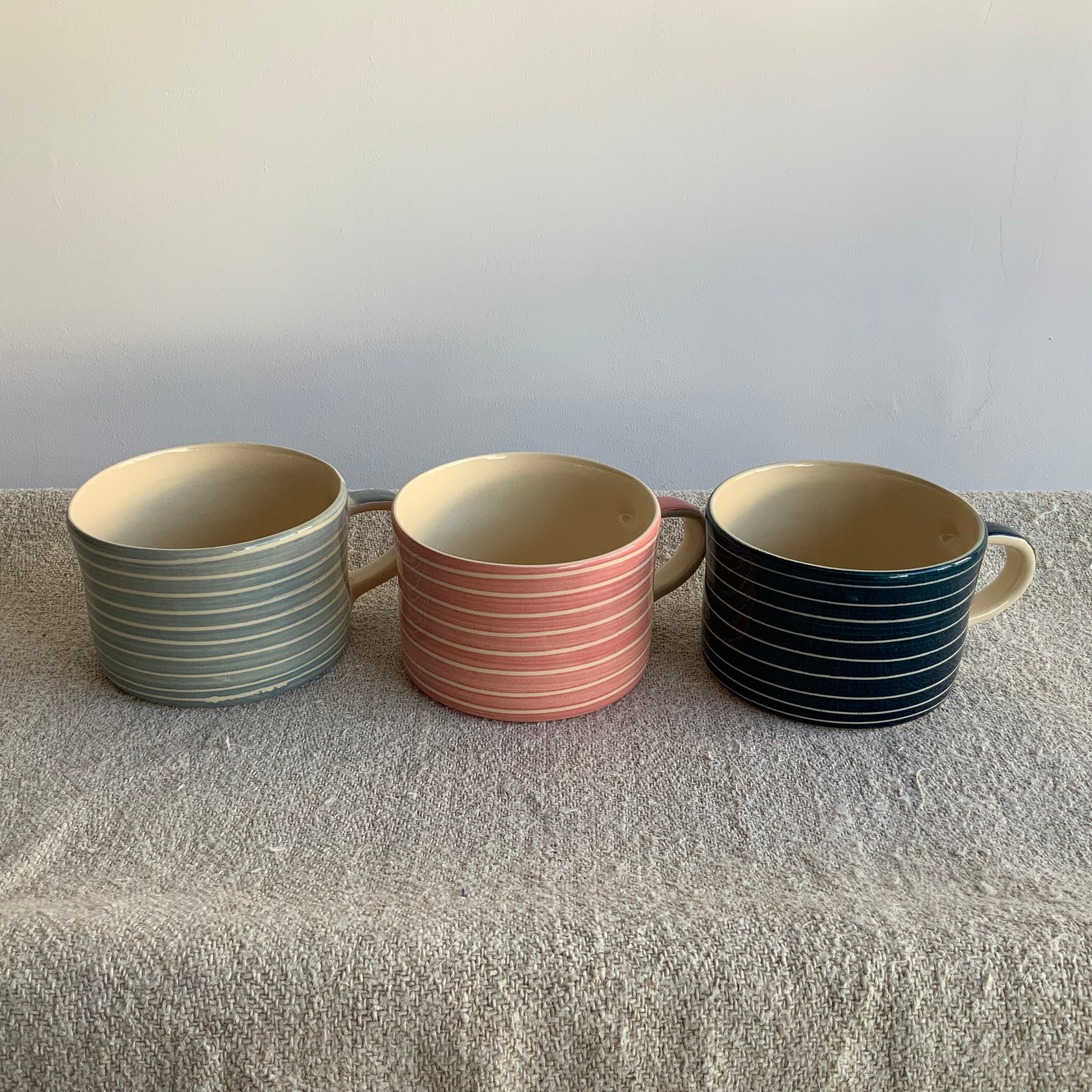 Rose Pink Musango sgrafitta stripe mug (middle)